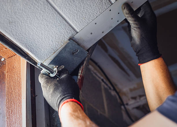 Reliable Garage Door Panel Replacement contractor in Sarasota, FL by Garage Doors Repair Pro